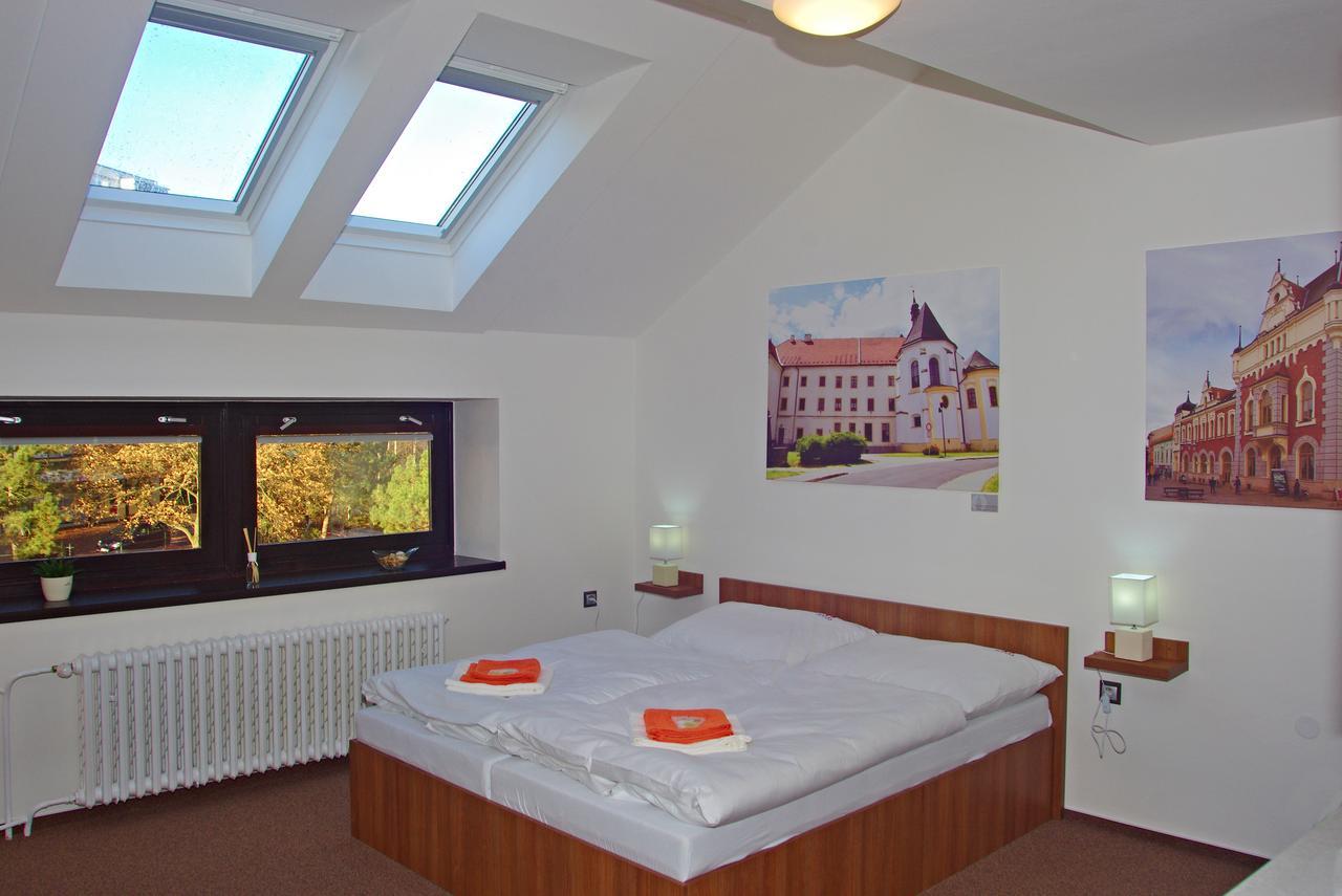Hotel Pod Radnici Šumperk Esterno foto