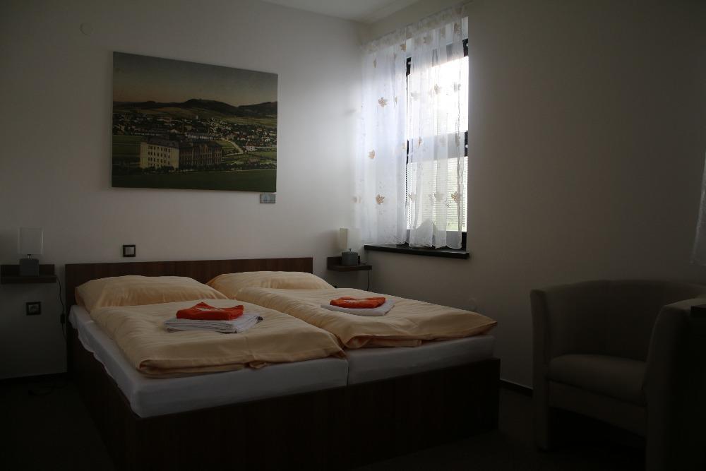Hotel Pod Radnici Šumperk Esterno foto