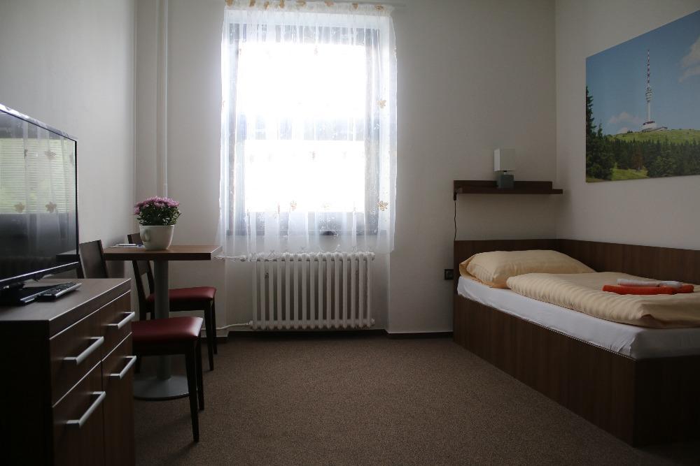 Hotel Pod Radnici Šumperk Esterno foto